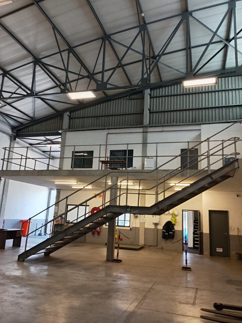 To Let Commercial Property for Rent in Matroosfontein Western Cape